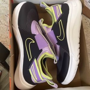 Nike Flex Plus Size 4Y